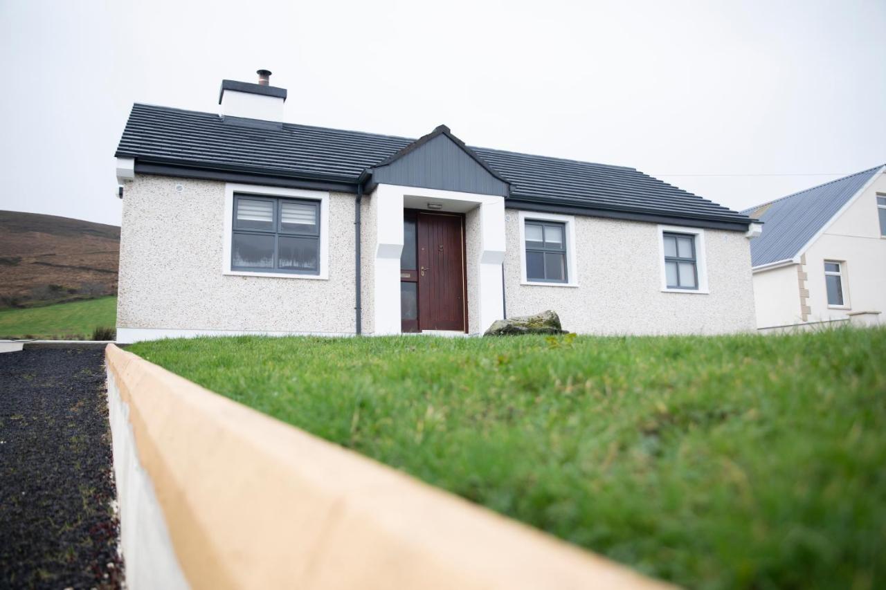 3 Bed Renovated Cottage Carramore Lake, Belmullet Ballina  Zewnętrze zdjęcie
