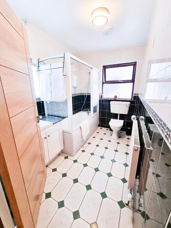 3 Bed Renovated Cottage Carramore Lake, Belmullet Ballina  Zewnętrze zdjęcie