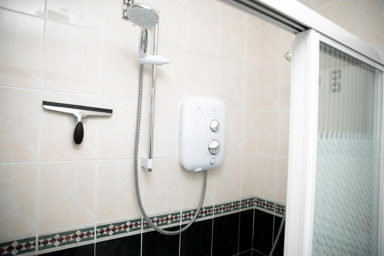 3 Bed Renovated Cottage Carramore Lake, Belmullet Ballina  Zewnętrze zdjęcie